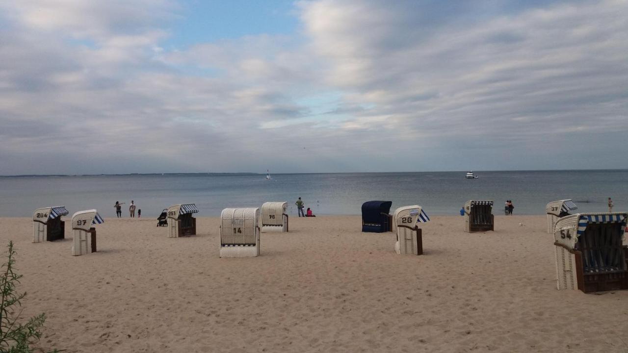 Mira Apartment Timmendorfer Strand Bagian luar foto